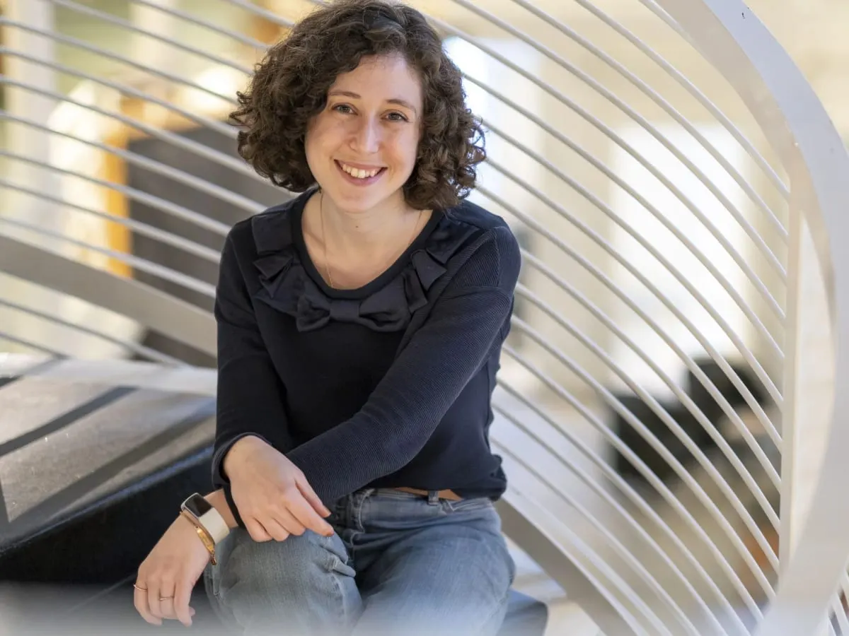 Un portrait de l'autrice Marie-Laurence Raby