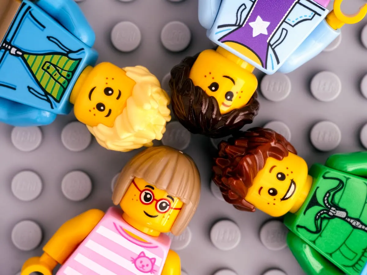 4 minifigurines Lego